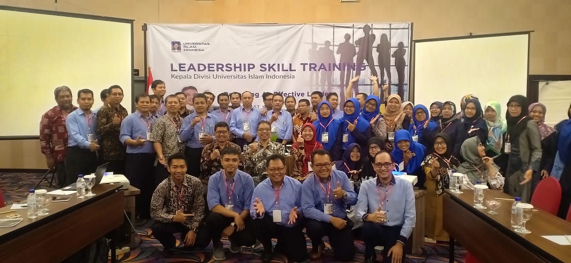 Leadership Skill Training Untuk Kepala Divisi - Direktorat Sumber Daya ...