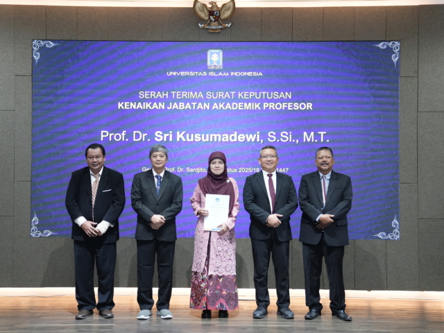 Guru Besar UII Lahir Kembali dari Rahim Prodi Informatika