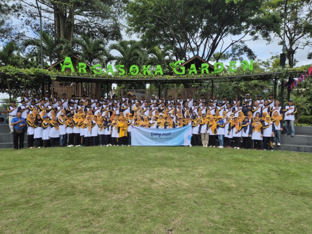 UII Gelar Outing dan Edukasi Kesehatan, Purnatugas Pegawai Tetap Rasakan Energi Baru