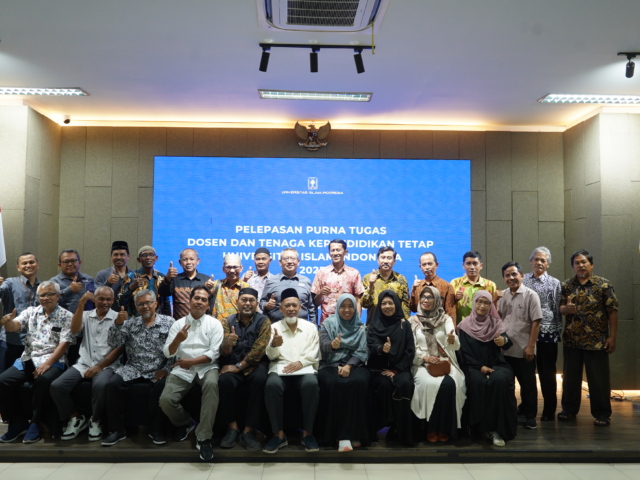 Pelepasan Purna Tugas UII Dosen dan Tendik 2025