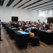 Suasana kegiatan Pembekalan Purna Tugas UII di Auditorium FIAI